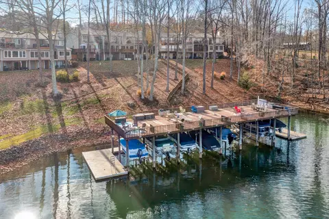 110 Windlass Pointe Dr, Moneta, VA 24121 photo 47