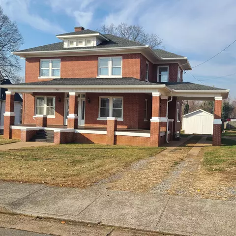 70 Orchard Ave, Rocky Mount, VA 24151