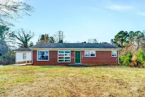 47 Westover Rd, Rocky Mount, VA 24151