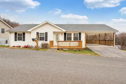 606 S Jefferson Ave, Pulaski, VA 24301