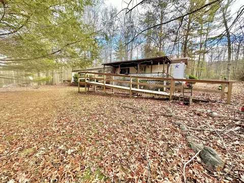 303 Jonestown Rd, Covington, VA 24426