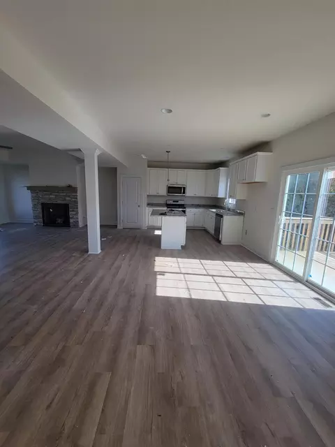 110 Simms Blvd, Salem, VA 24153 photo 2