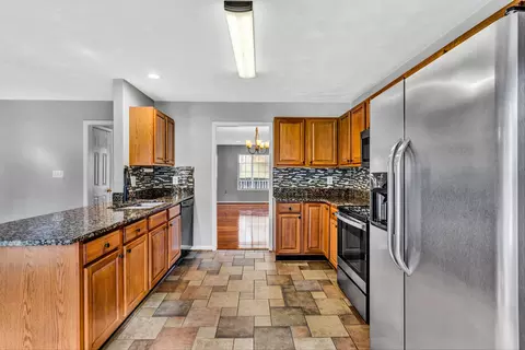 4218 Daugherty Rd, Salem, VA 24153 photo 7