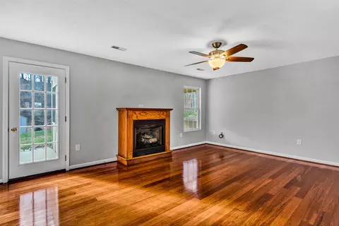 4218 Daugherty Rd, Salem, VA 24153 photo 9