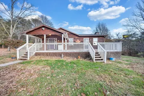6929 Upper Craigs Creek Rd, Catawba, VA 24070