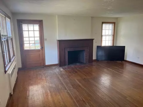 343 E Fudge St, Covington, VA 24426 photo 10