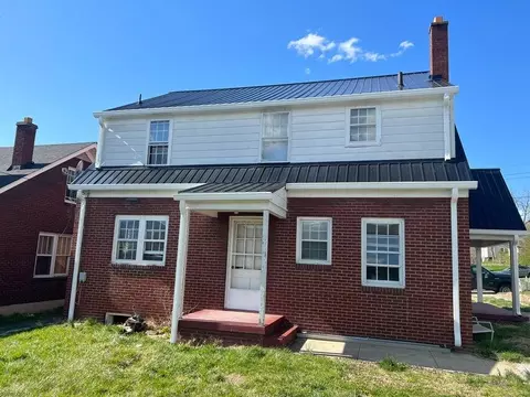 343 E Fudge St, Covington, VA 24426 photo 5