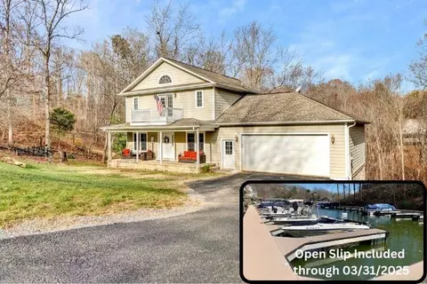 197 Walnut Landing Cir, Hardy, VA 24101