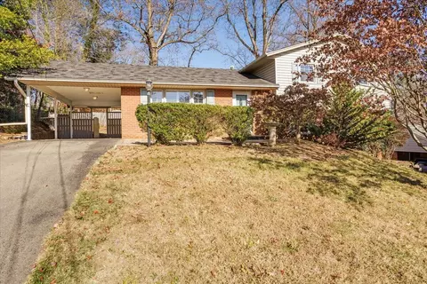 1127 Clearfield Rd SW, Roanoke, VA 24015