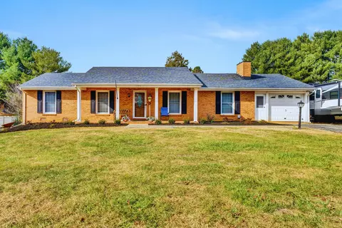 1723 Grandview Rd, Bedford, VA 24523