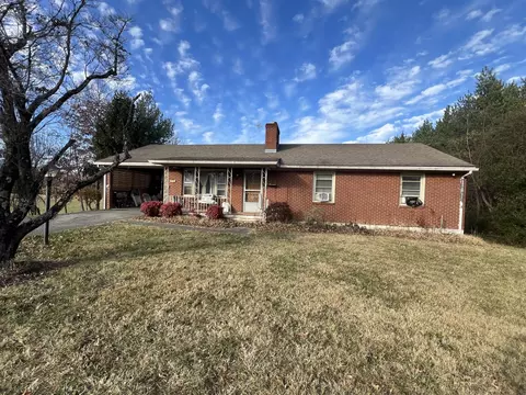 3419 Hershberger Rd NW, Roanoke, VA 24017