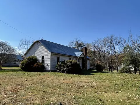 265 Butt Hollow Rd, Salem, VA 24153 photo 2