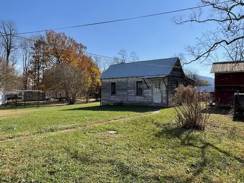 265 Butt Hollow Rd, Salem, VA 24153 photo 7