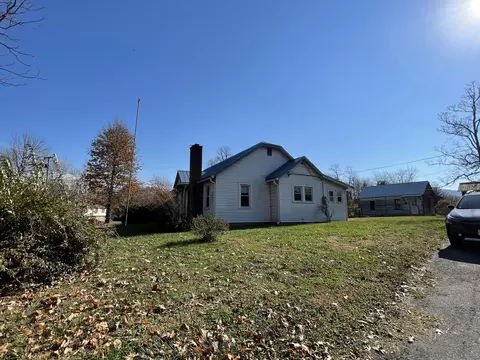 265 Butt Hollow Rd, Salem, VA 24153 photo 9