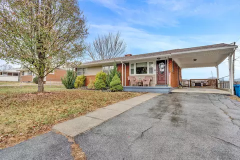 3401 Ruston St NE, Roanoke, VA 24012 photo 2