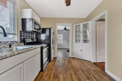 419 E Lee Ave, Vinton, VA 24179 photo 8