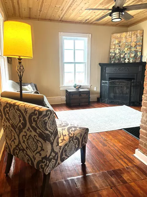 730 Murray Ave SE, Roanoke, VA 24013 photo 2