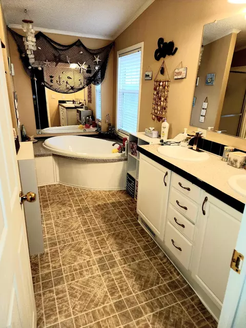 1925 Cox Rd, Ridgeway, VA 24148 photo 11