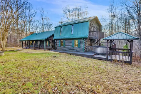 496 Westwood Dr, Boones Mill, VA 24065