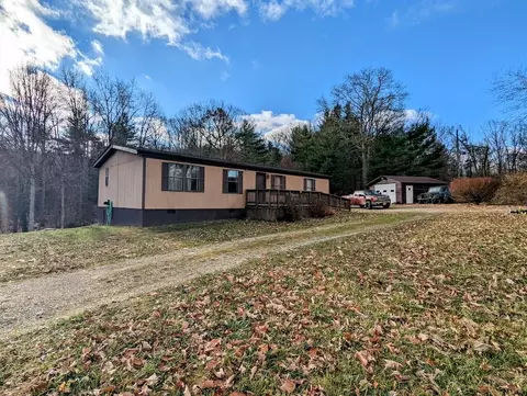 1555 Coles Knob Rd NE, Pilot, VA 24138