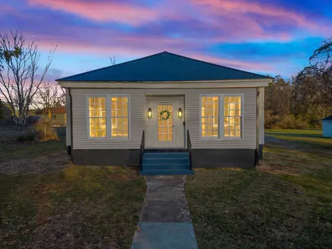 315 Orchard Ave, Rocky Mount, VA 24151