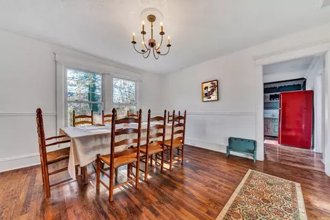 Dining - 363 Lowe St, Buchanan, VA 24066 photo 1 of 5