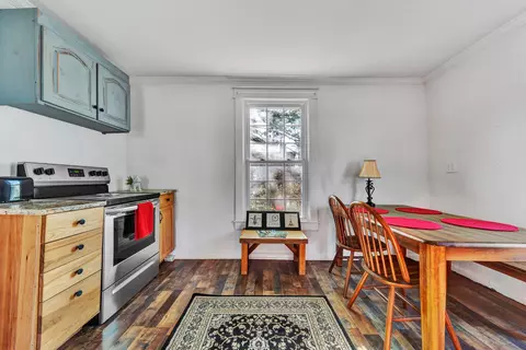 Dining - 363 Lowe St, Buchanan, VA 24066 photo 5 of 5