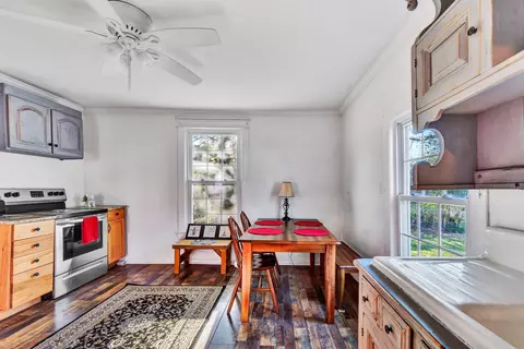 Kitchen - 363 Lowe St, Buchanan, VA 24066 photo 1 of 2