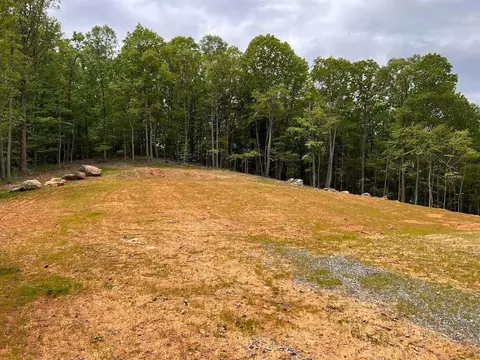 2955 Laurel Glen Rd, Vinton, VA 24179