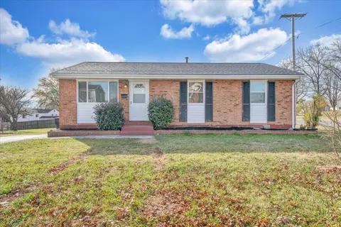 1830 Franwill Ave NW, Roanoke, VA 24017