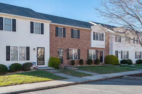 3600 Old Forest Rd #112, Lynchburg, VA 24501