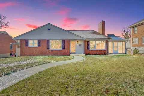 3026 Linwood Rd NW, Roanoke, VA 24017