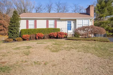 911 Samantha Cir, Roanoke, VA 24019