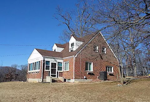 313 Eugene Dr NW, Roanoke, VA 24017