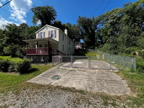 511 Fairfax Ave NW, Roanoke, VA 24016