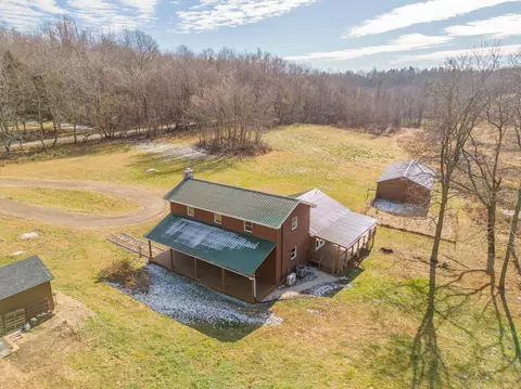 1133 Countyline Church Rd SE, Floyd, VA 24091