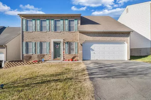 6936 Linn Dr, Roanoke, VA 24019