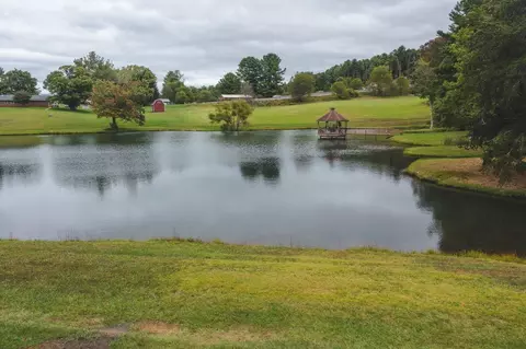 2066 Webbs Mill Rd N, Floyd, VA 24091 photo 9