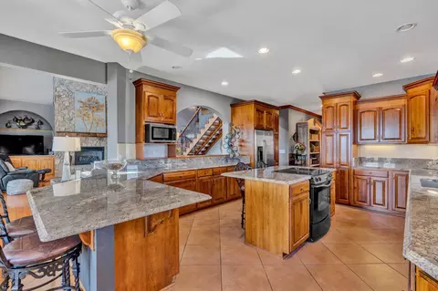 77 Pacific Ave, Moneta, VA 24121 photo 22