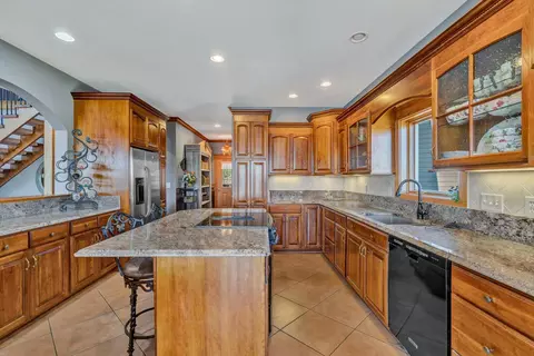 77 Pacific Ave, Moneta, VA 24121 photo 23