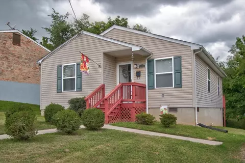 2311 Staunton Ave NW, Roanoke, VA 24017
