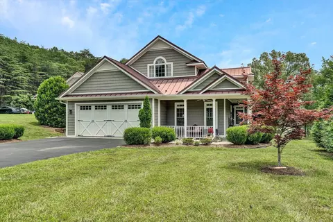 114 Diamond Ridge Ln, Moneta, VA 24121