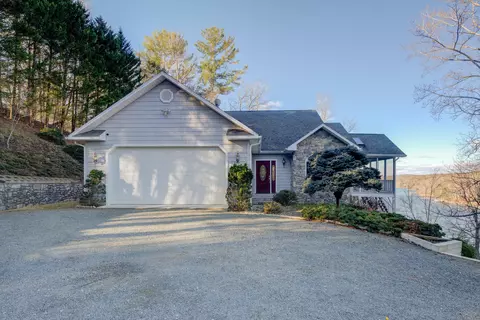 71 Viewmont Trl, Hardy, VA 24101