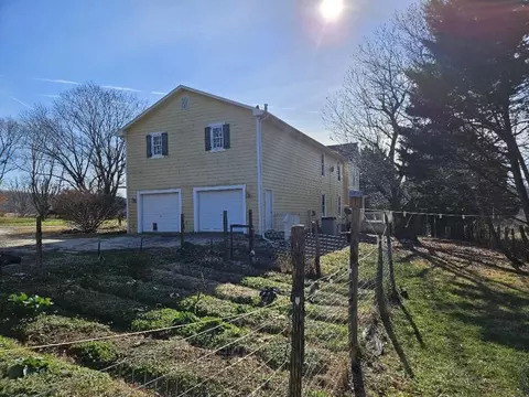 903 Old Mountain Rd, Penhook, VA 24137 photo 4