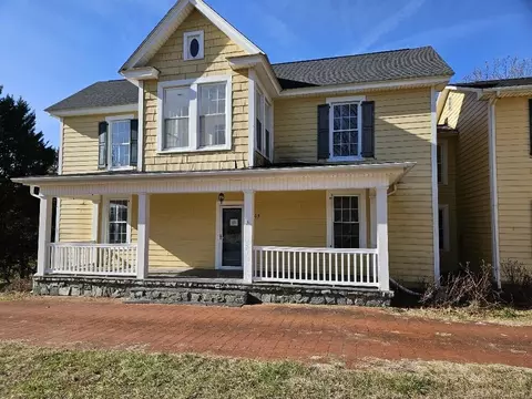 903 Old Mountain Rd, Penhook, VA 24137 photo 6
