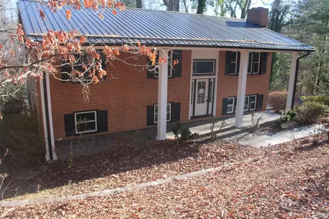 116 Autumn Cir, Boones Mill, VA 24065