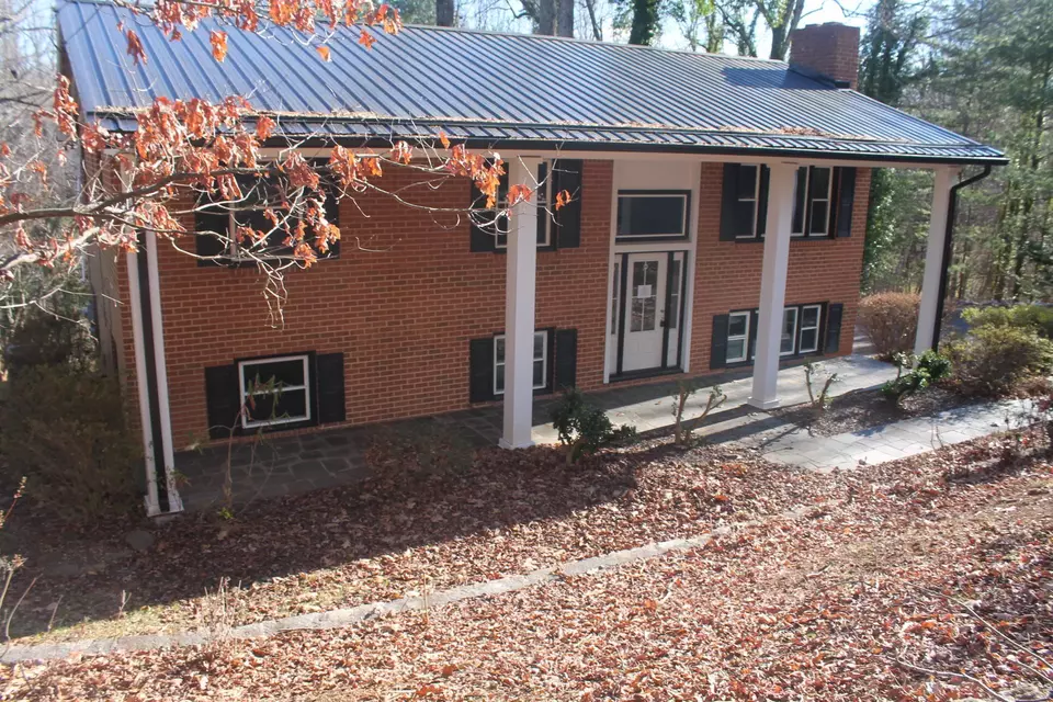 116 Autumn Cir, Boones Mill, VA 24065 29 Photos Movoto