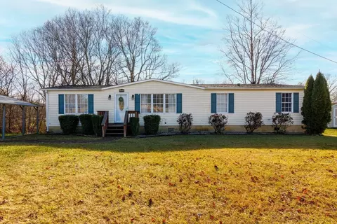 965 Callaway Rd, Rocky Mount, VA 24151