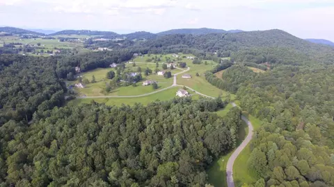 129 Cobble Trl, Bent Mountain, VA 24059 photo 4