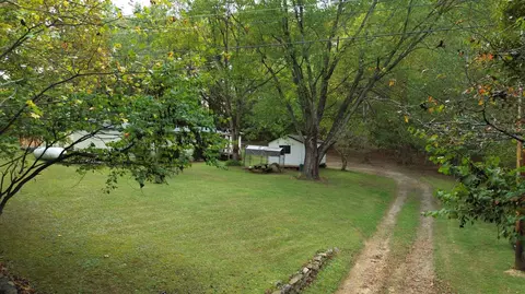 1480 Little Catawba Creek Rd, Troutville, VA 24175